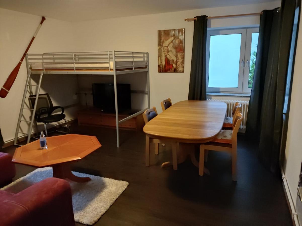 Ferienwohnung Waterkant 빌헬름스하펜 외부 사진